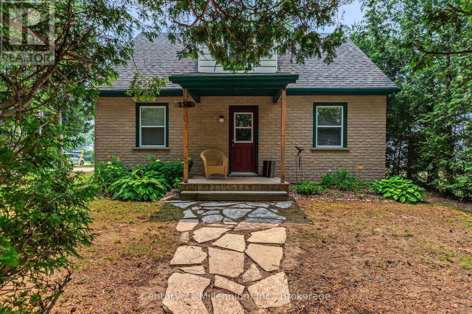 355 Spence Street, Saugeen Shores, Ontario N0H 2L0 - Photo 2 - X13596762