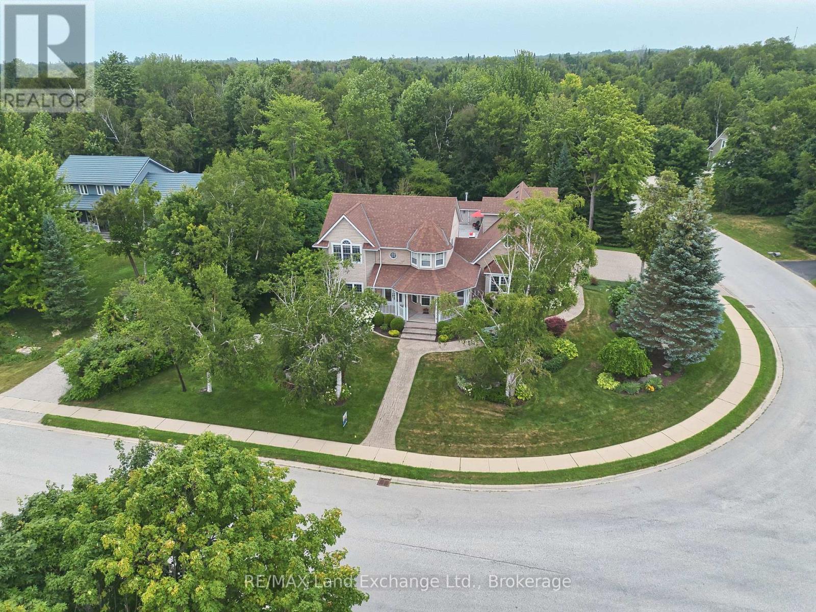 169 Trillium Drive, Saugeen Shores, Ontario N0H 2C2 - Photo 1 - X13598536