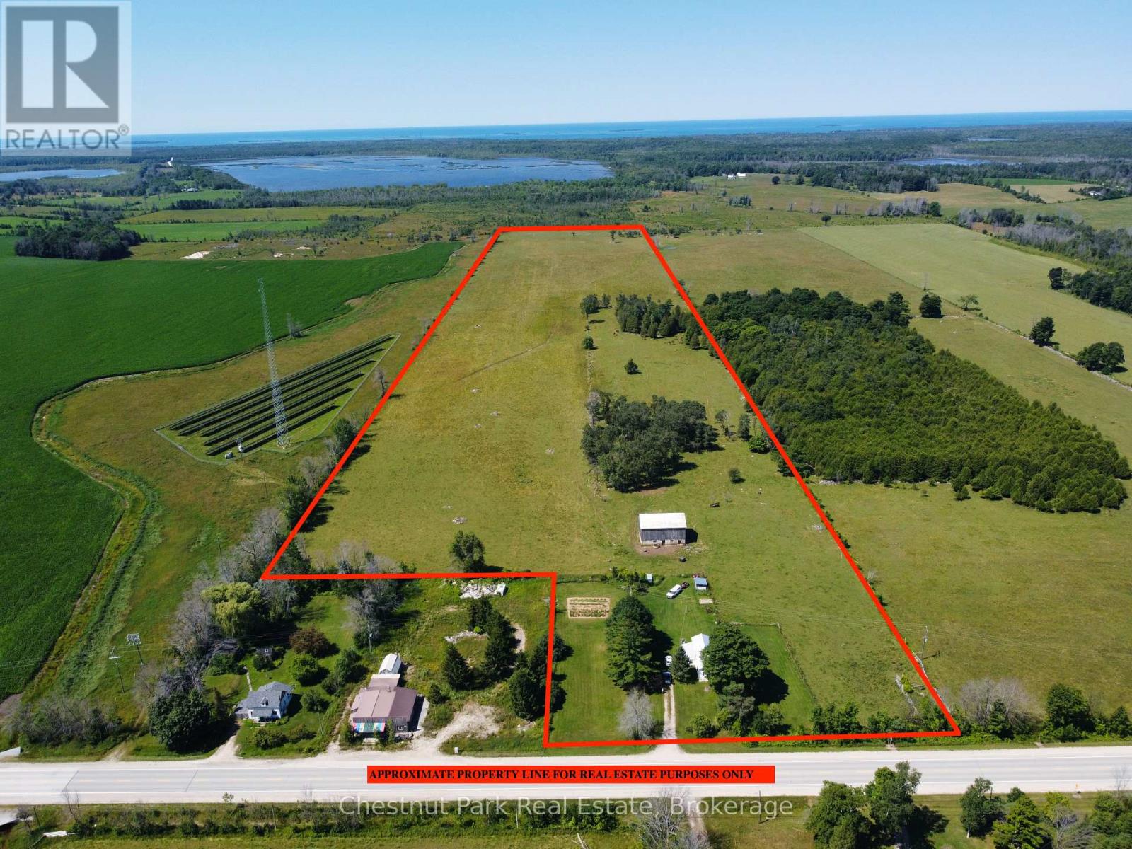 1143 Highway 6, South Bruce Peninsula, Ontario N0H 2T0 - Photo 2 - X13608920