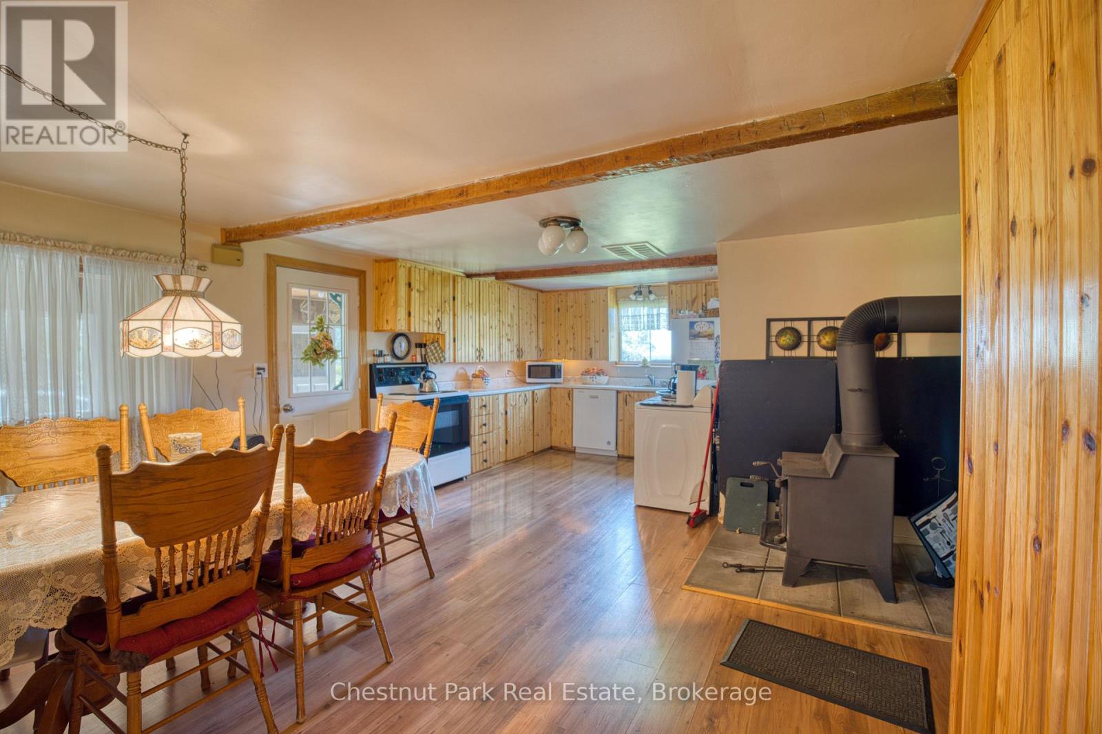 1143 Highway 6, South Bruce Peninsula, Ontario N0H 2T0 - Photo 7 - X13608920