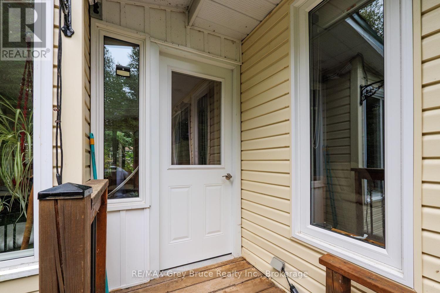 496 Berford Lake Road, South Bruce Peninsula, Ontario N0H 2T0 - Photo 4 - X13609732