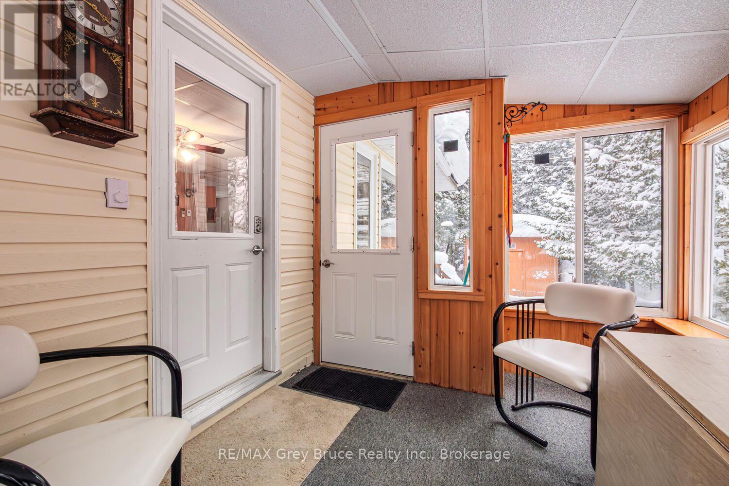 496 Berford Lake Road, South Bruce Peninsula, Ontario N0H 2T0 - Photo 5 - X13609732