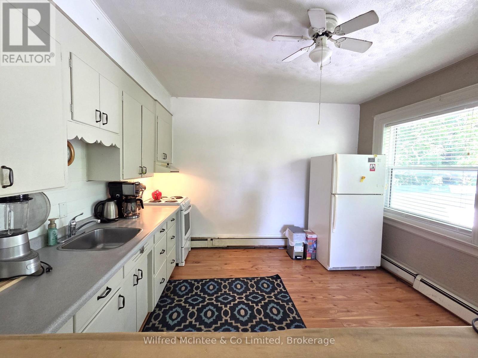 467 Green Street, Saugeen Shores, Ontario N0H 2C0 - Photo 7 - X13611006