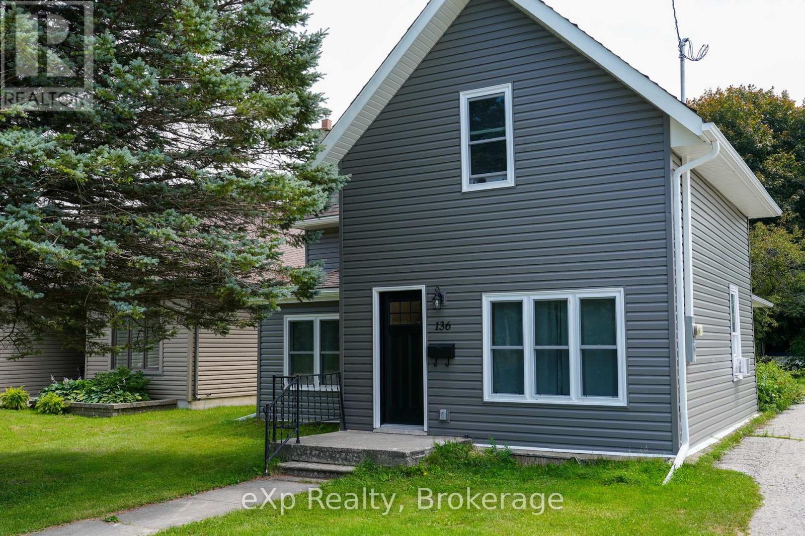 136 Breadalbane Street S, Saugeen Shores, Ontario N0H 2L0 - Photo 1 - X13619882