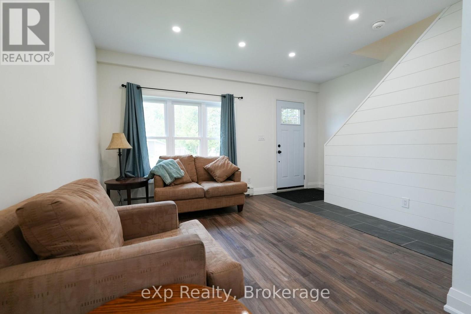 136 Breadalbane Street S, Saugeen Shores, Ontario N0H 2L0 - Photo 6 - X13619882