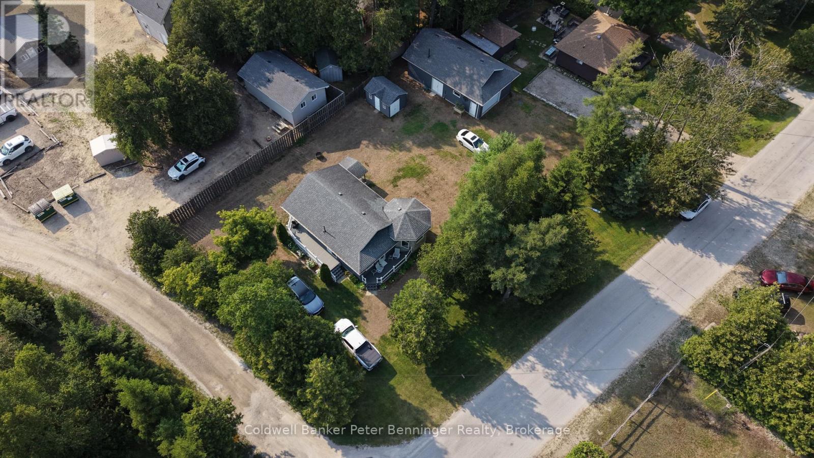 810 Second Avenue S, South Bruce Peninsula, Ontario N0H 2G0 - Photo 3 - X13620132
