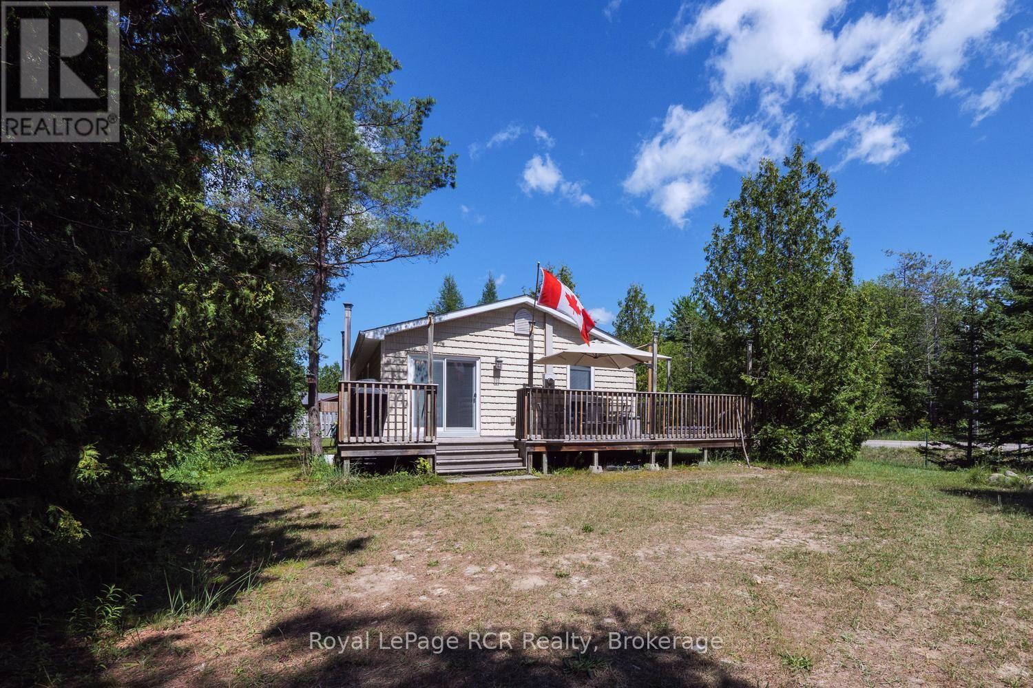 10 1st Ave South Avenue S, Native Leased Lands, Ontario N0H 2G0 - Photo 2 - X13623822