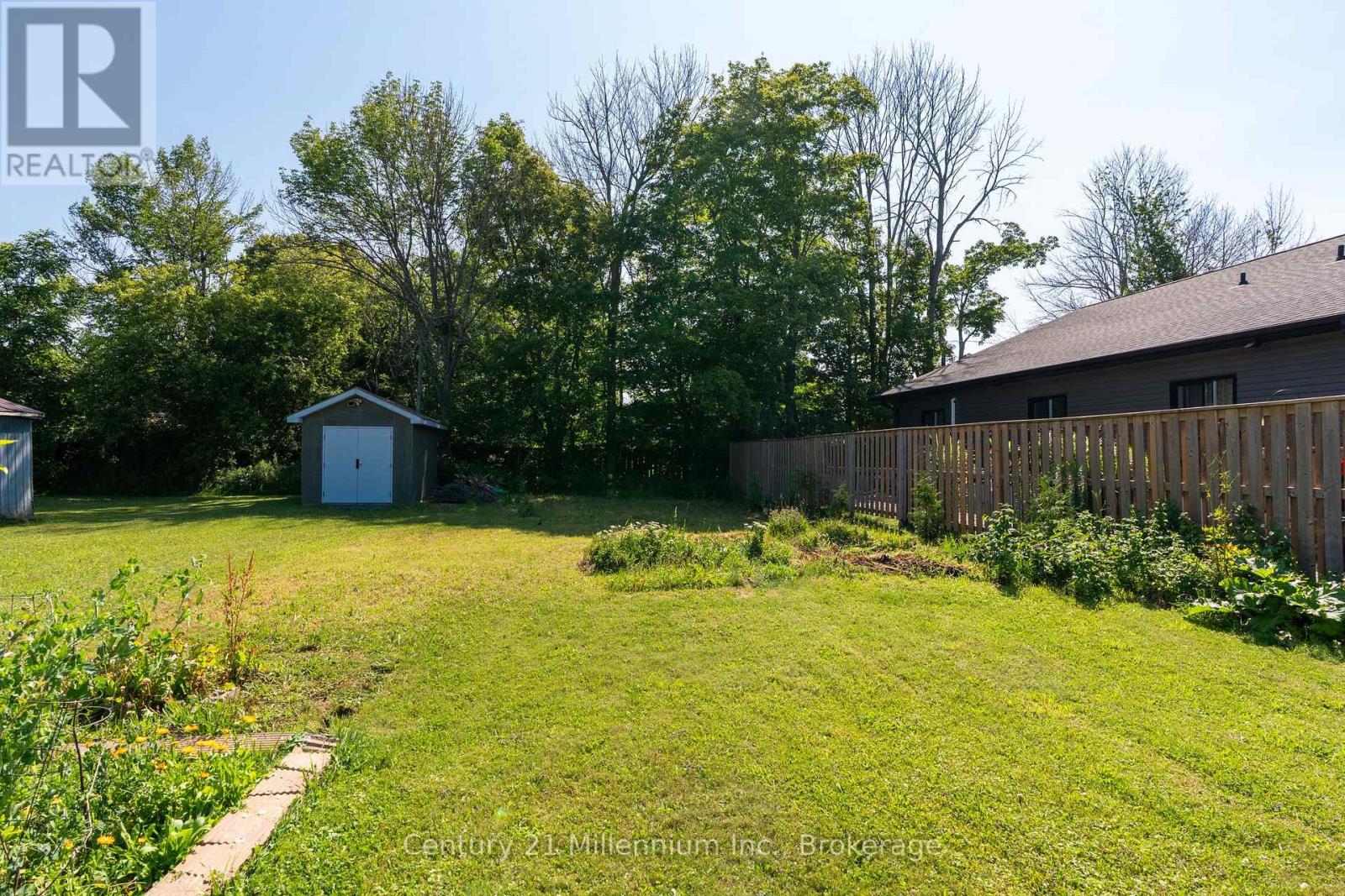 661 Watson Street, South Bruce Peninsula, Ontario N0H 2T0 - Photo 6 - X13625148