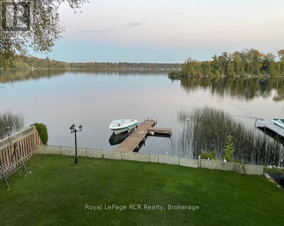 48 Island View Drive N, South Bruce Peninsula, Ontario N0H 1A0 - Photo 2 - X13627510