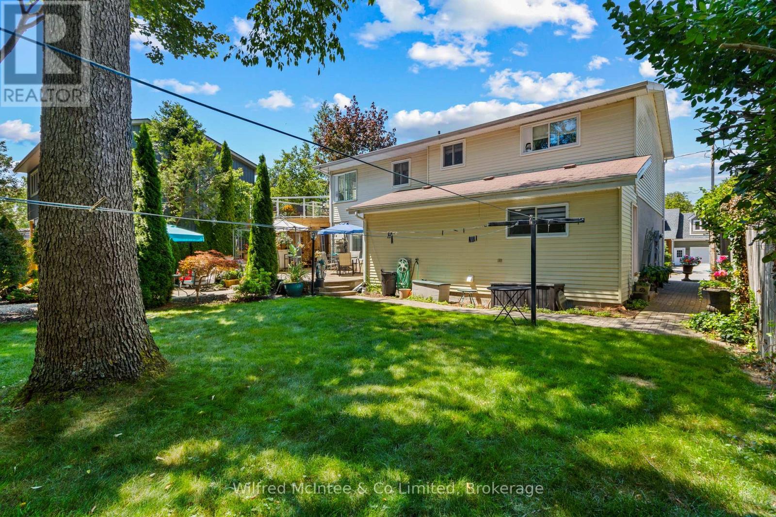 298 Albert Street S, Saugeen Shores, Ontario N0H 2L0 - Photo 2 - X13632230