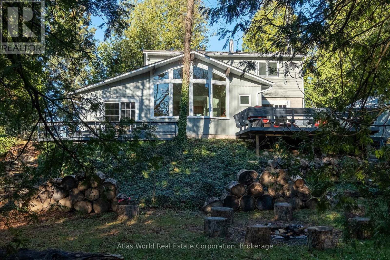 19 Front Street, South Bruce Peninsula, Ontario N0H 2T0 - Photo 2 - X13650034
