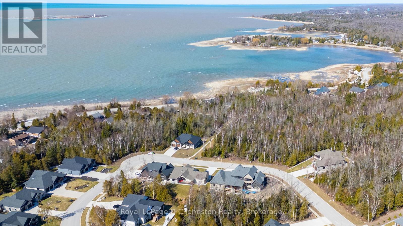 13 Lakeside Woods Crescent, Saugeen Shores, Ontario N0H 2C6 - Photo 2 - X13654634