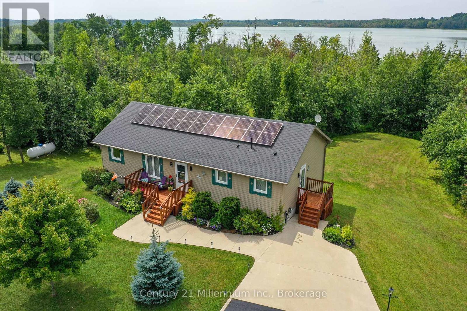126 ALMUR DRIVE, Georgian Bluffs, Ontario