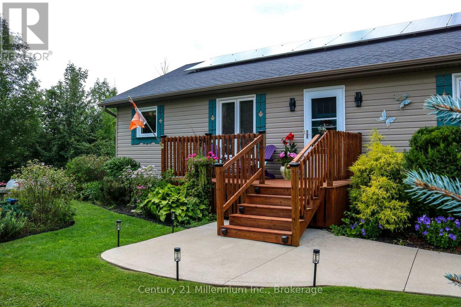 126 Almur Drive, Georgian Bluffs, Ontario N0H 2T0 - Photo 5 - X13658938