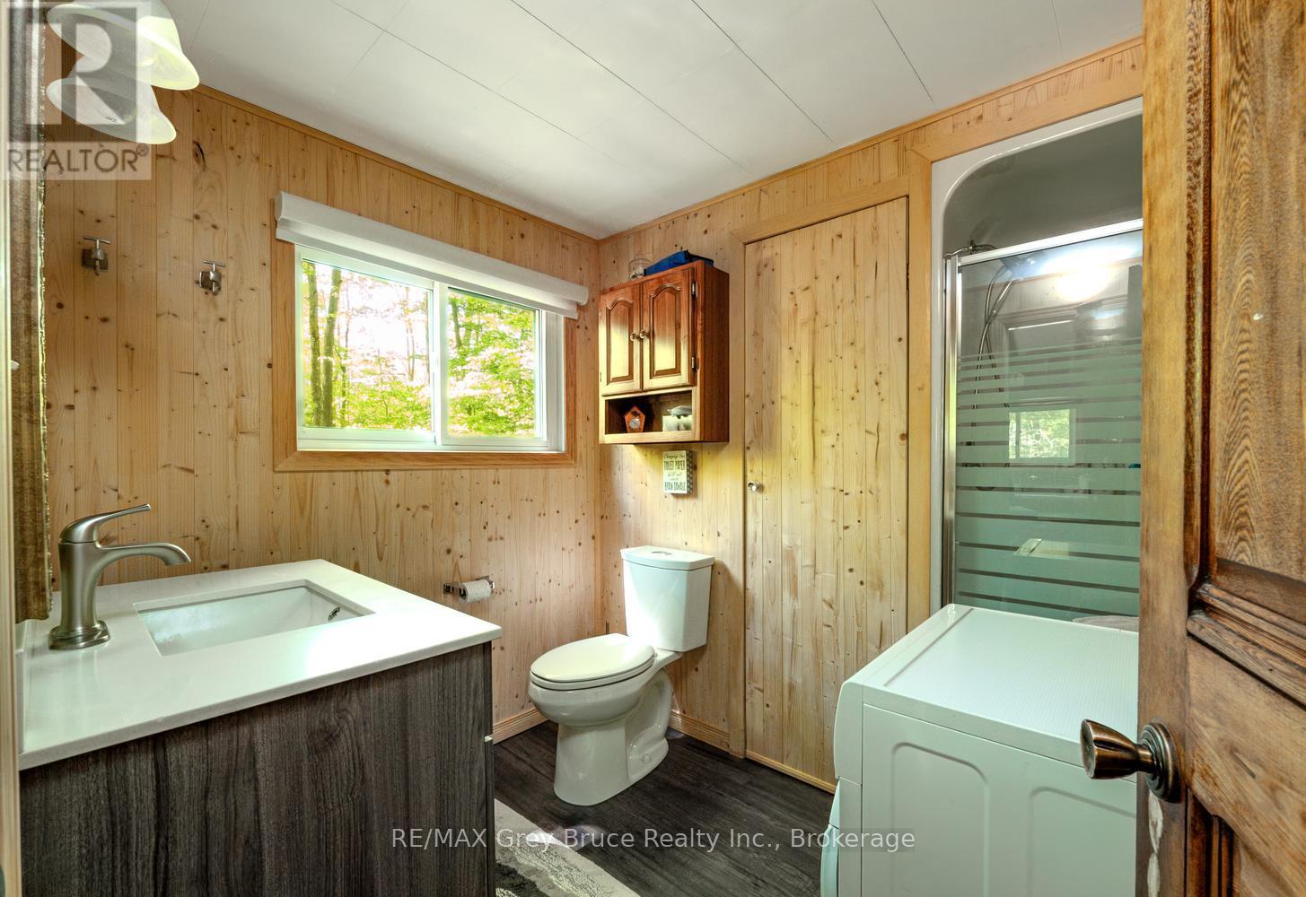 112 Symon Avenue, South Bruce Peninsula, Ontario N0H 2T0 - Photo 9 - X13660542