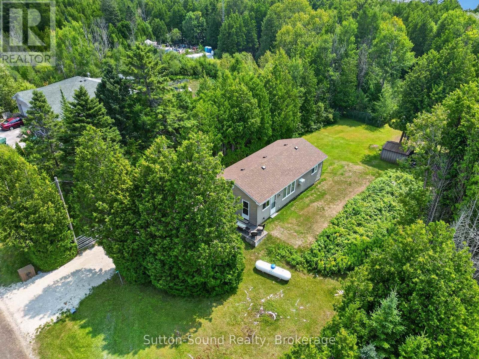 24 Isabella Street, South Bruce Peninsula, Ontario N0H 2T0 - Photo 5 - X13661644