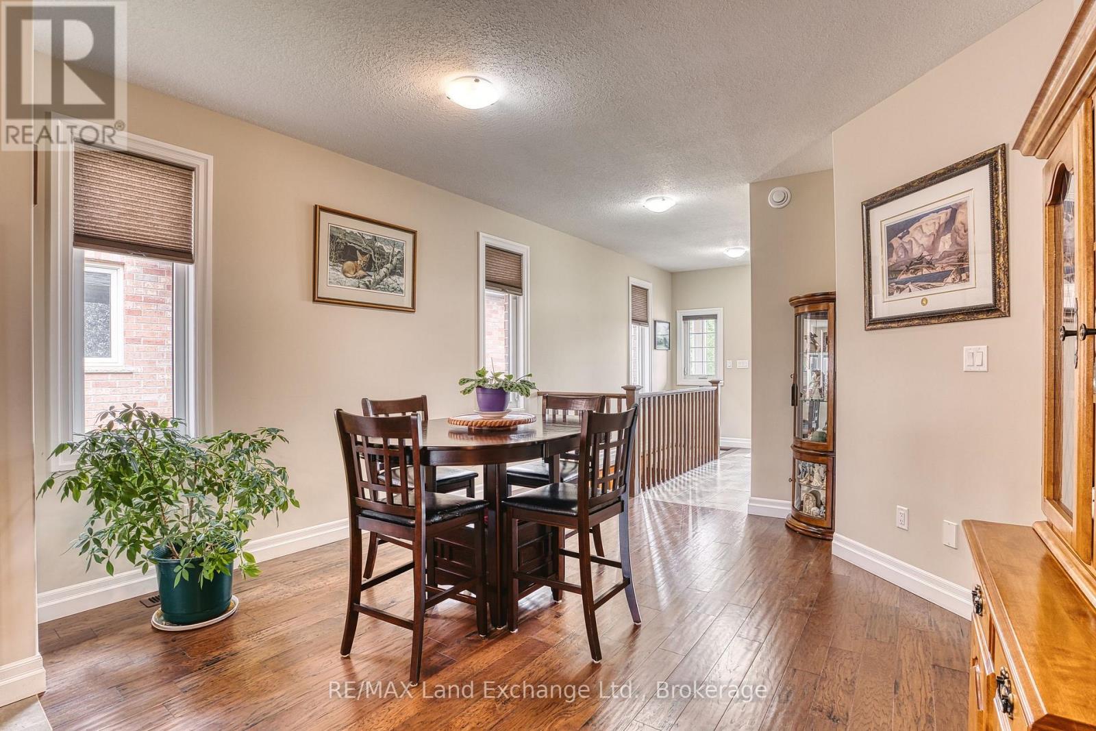 471 Devonshire Road, Saugeen Shores, Ontario N0H 2C6 - Photo 5 - X13671376