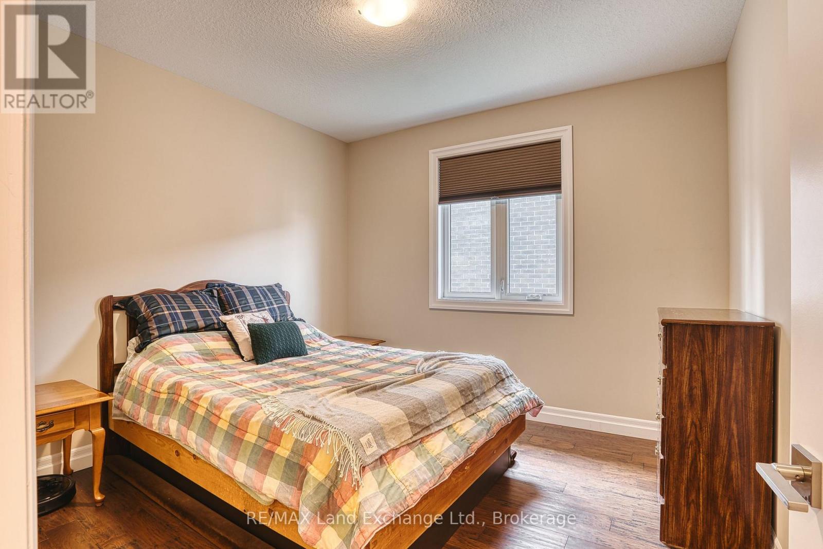 471 Devonshire Road, Saugeen Shores, Ontario N0H 2C6 - Photo 8 - X13671376