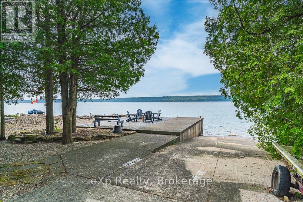 163 Mallard Street, Georgian Bluffs, Ontario N0H 2T0 - Photo 7 - X13673706