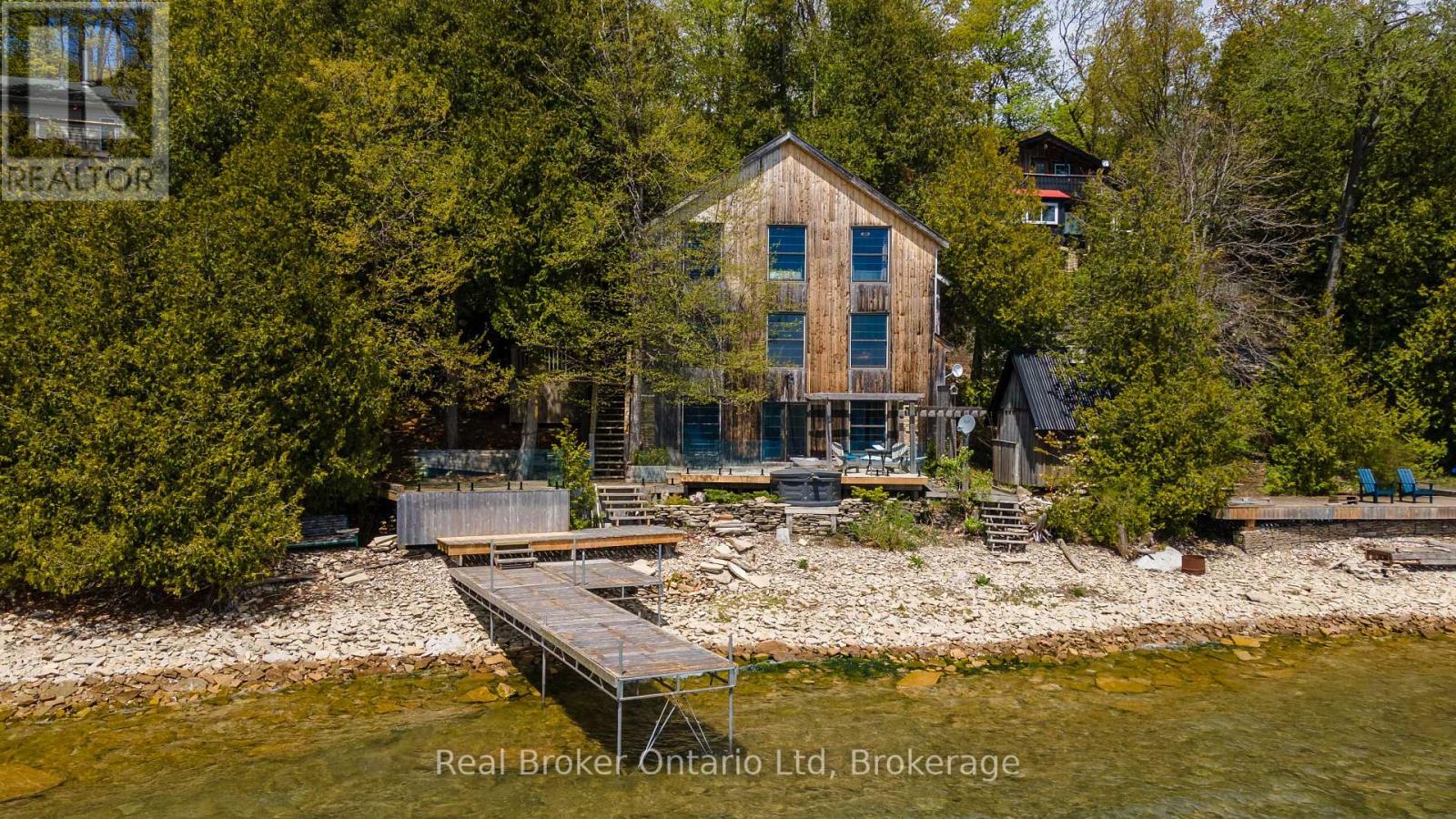 574 Mallory Beach Road, South Bruce Peninsula, Ontario N0H 2T0 - Photo 3 - X13682406
