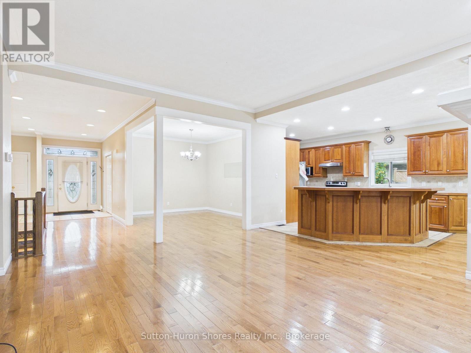 490 Bluewater Drive, Saugeen Shores, Ontario N0H 2C1 - Photo 5 - X13683060