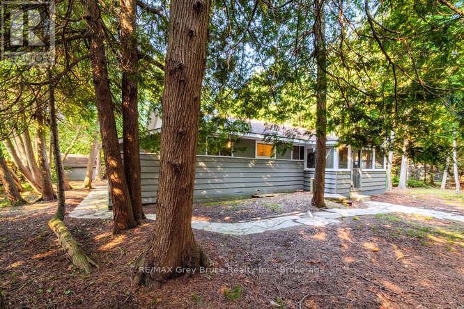 269 Ogimah Road, South Bruce Peninsula, Ontario N0H 2G0 - Photo 4 - X13689700