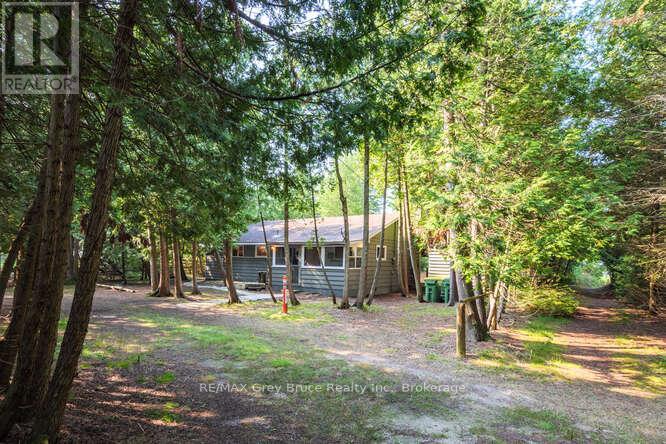 269 Ogimah Road, South Bruce Peninsula, Ontario N0H 2G0 - Photo 6 - X13689700