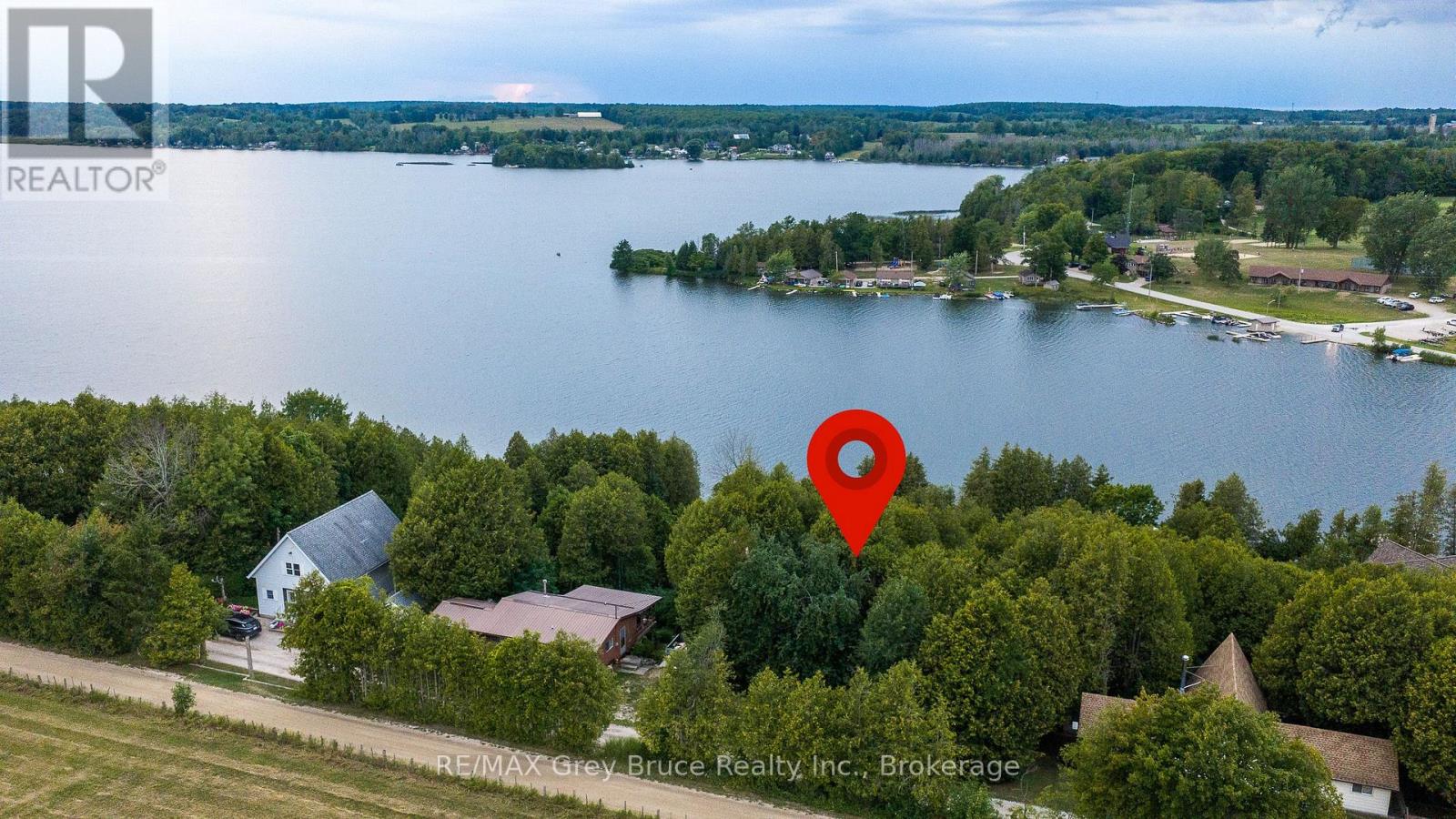 34 Hilltop Drive, South Bruce Peninsula, Ontario N0H 1A0 - Photo 5 - X13693778