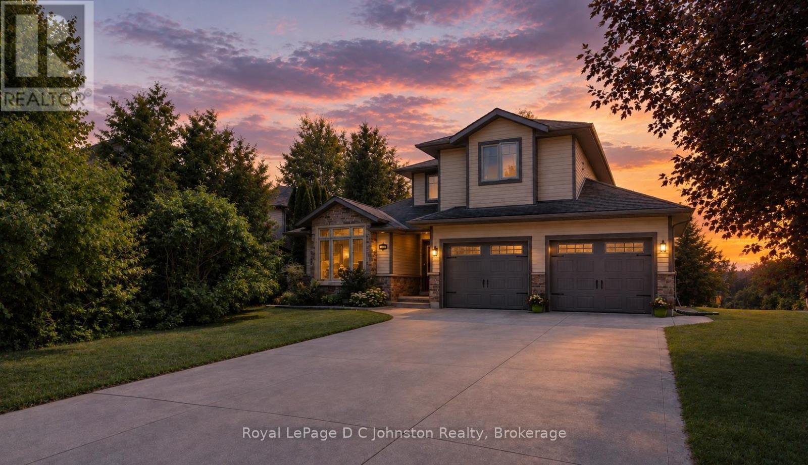 482 Creekwood Drive, Saugeen Shores, Ontario N0H 2L0 - Photo 1 - X13694190