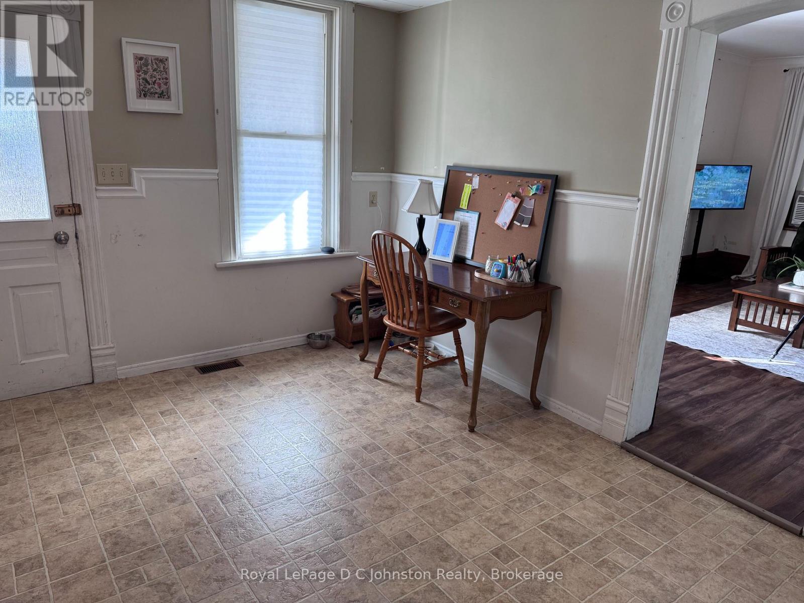 43 Albert Street N, Saugeen Shores, Ontario N0H 2L0 - Photo 9 - X13694244