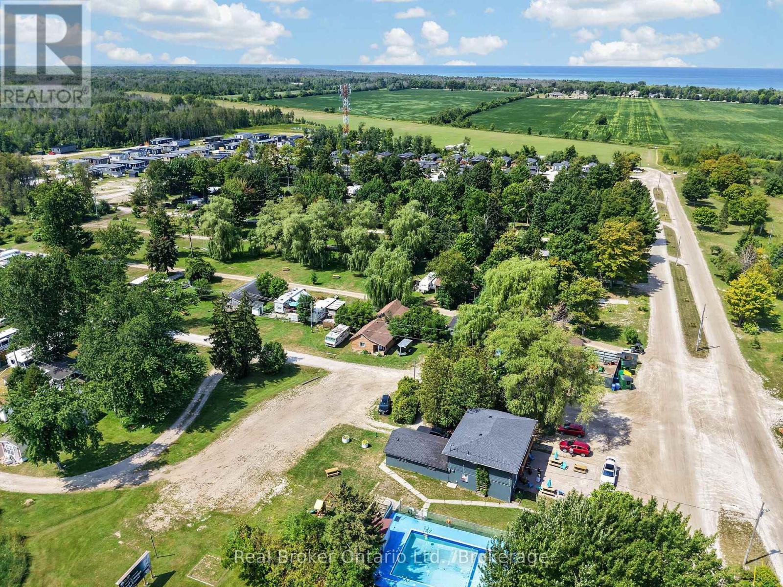 1414 - 5007 Highway 21 Highway, Saugeen Shores, Ontario N0H 2C5 - Photo 3 - X13697150