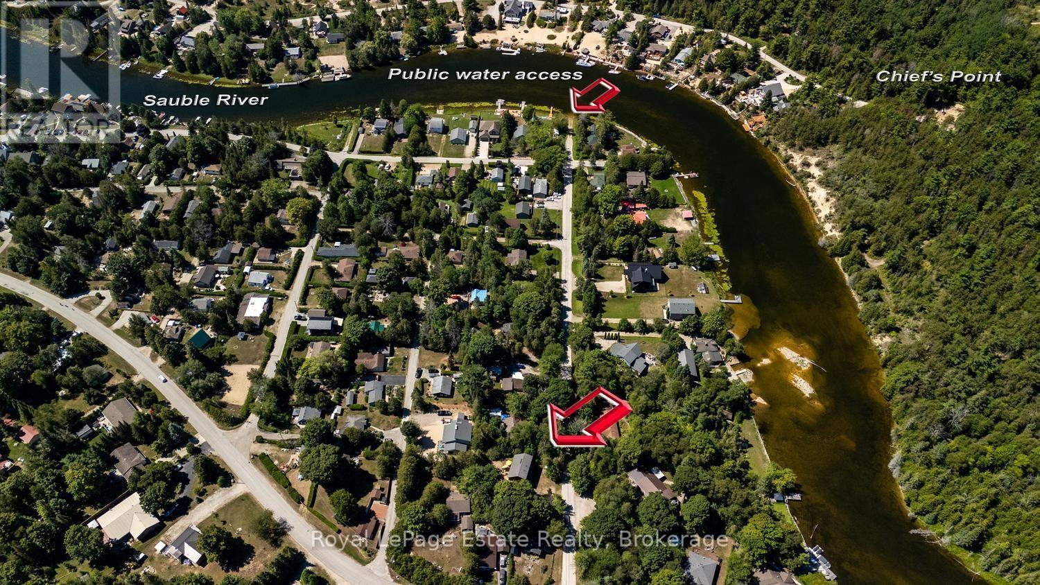 32 London Street, South Bruce Peninsula, Ontario N0H 2G0 - Photo 2 - X13697276
