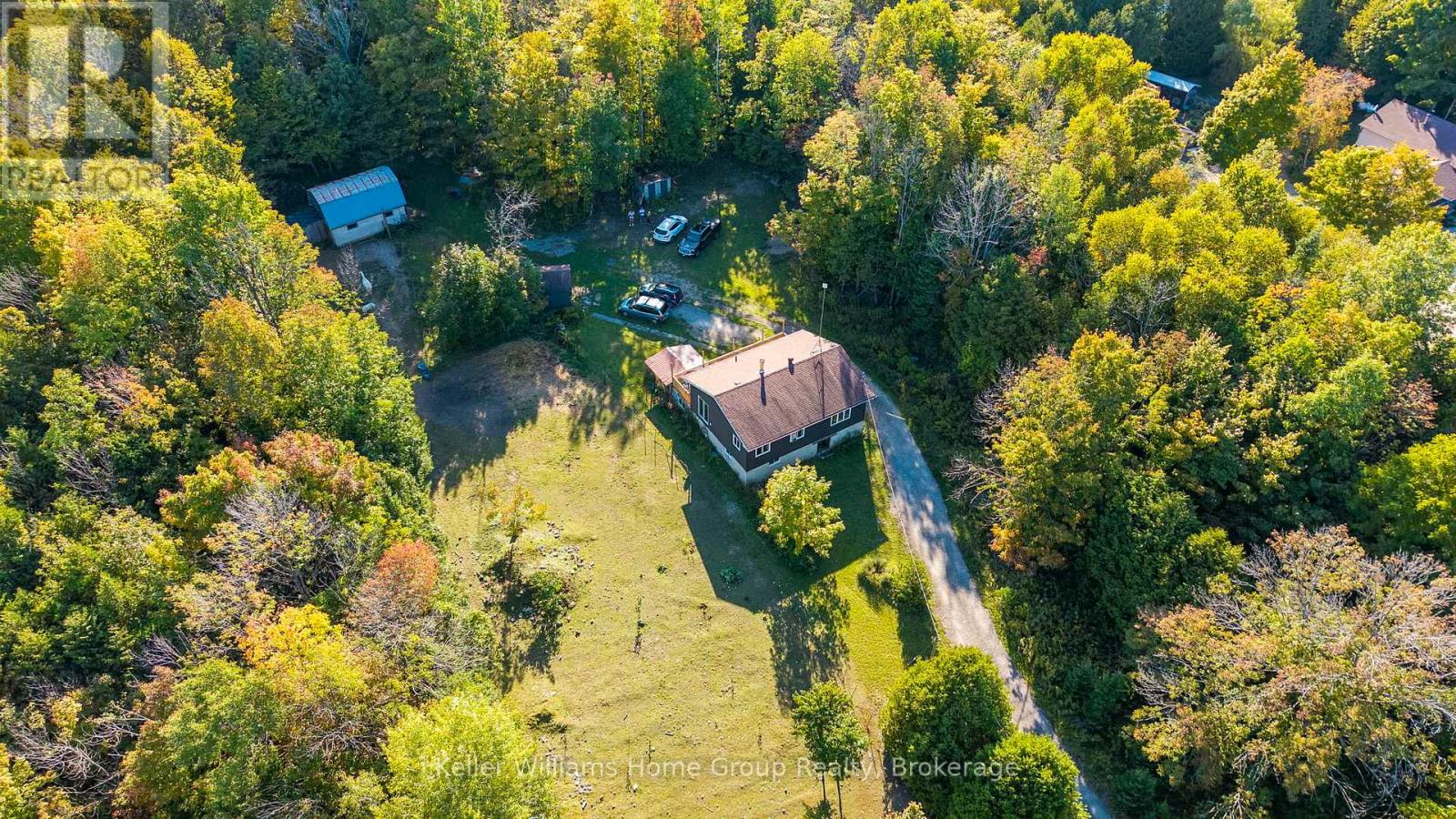 125 North Diagonal Road, South Bruce Peninsula, Ontario N0H 2T0 - Photo 1 - X13701278