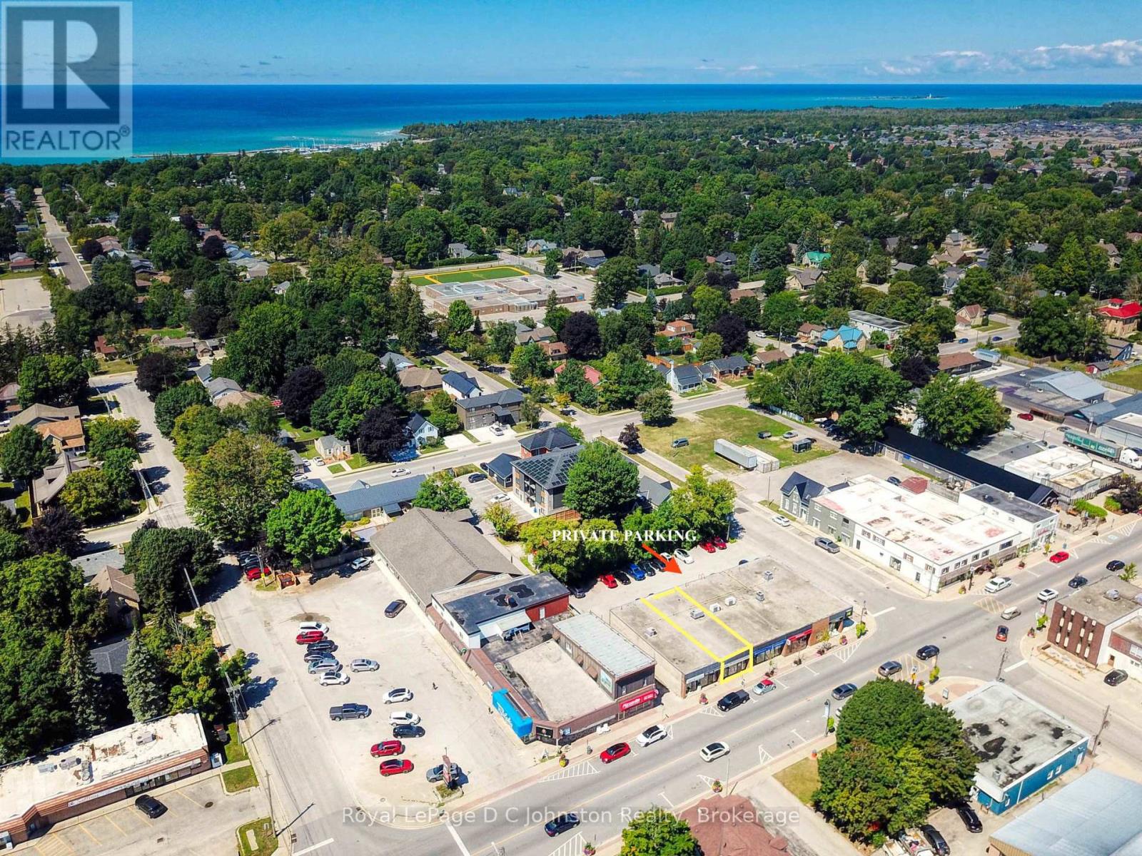 554 Goderich Street, Saugeen Shores, Ontario N0H 2C0 - Photo 4 - X13701346
