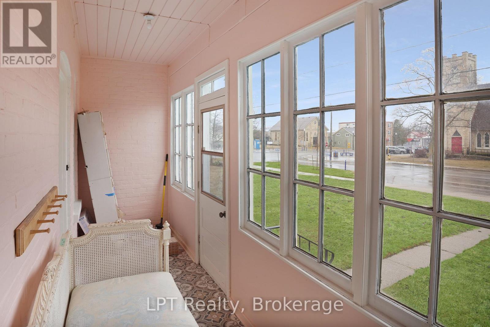 254 High Street, Saugeen Shores, Ontario N0H 2L0 - Photo 8 - X13702910