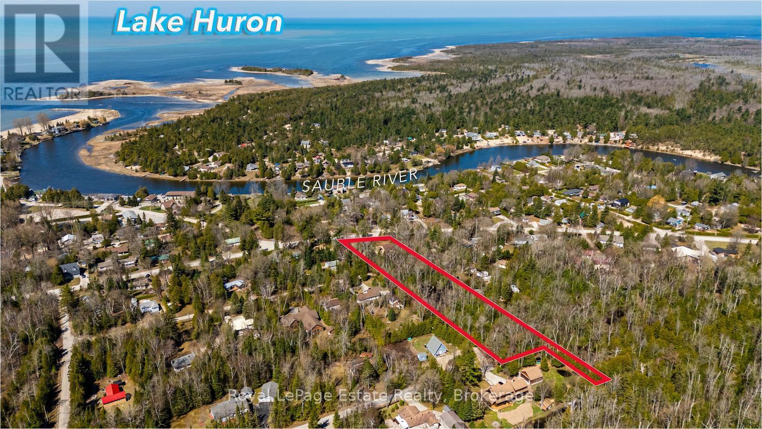 1207 Sauble Falls Road, South Bruce Peninsula, Ontario N0H 2G0 - Photo 2 - X13703470
