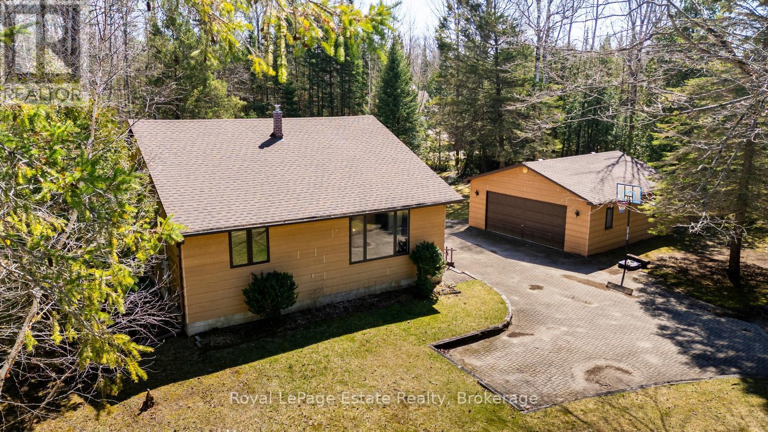 1207 Sauble Falls Road, South Bruce Peninsula, Ontario N0H 2G0 - Photo 4 - X13703470
