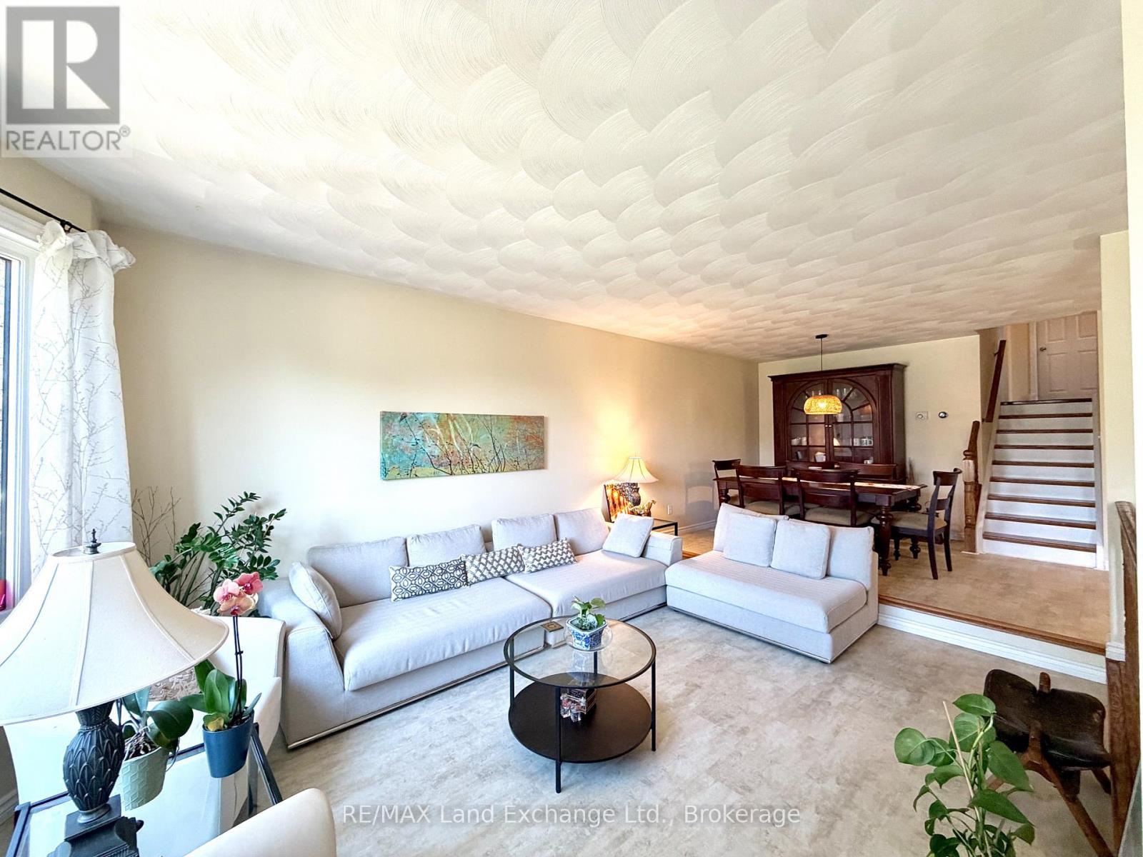 493 Joseph Street, Saugeen Shores, Ontario N0H 2C2 - Photo 4 - X13705490
