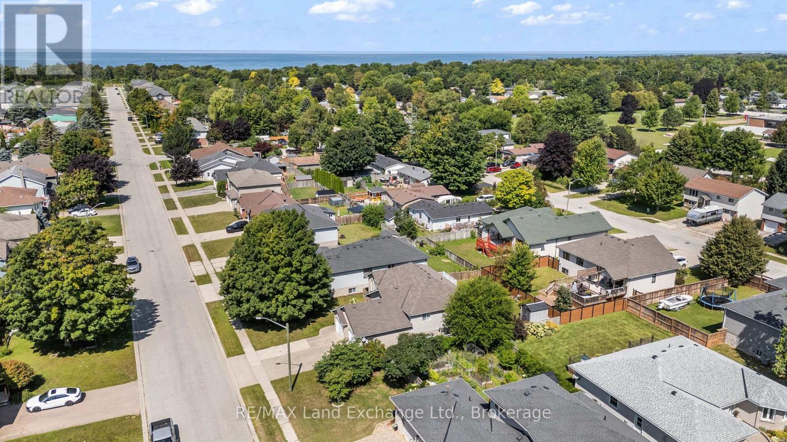 513 Peirson Avenue, Saugeen Shores, Ontario N0H 2C1 - Photo 4 - X13705896