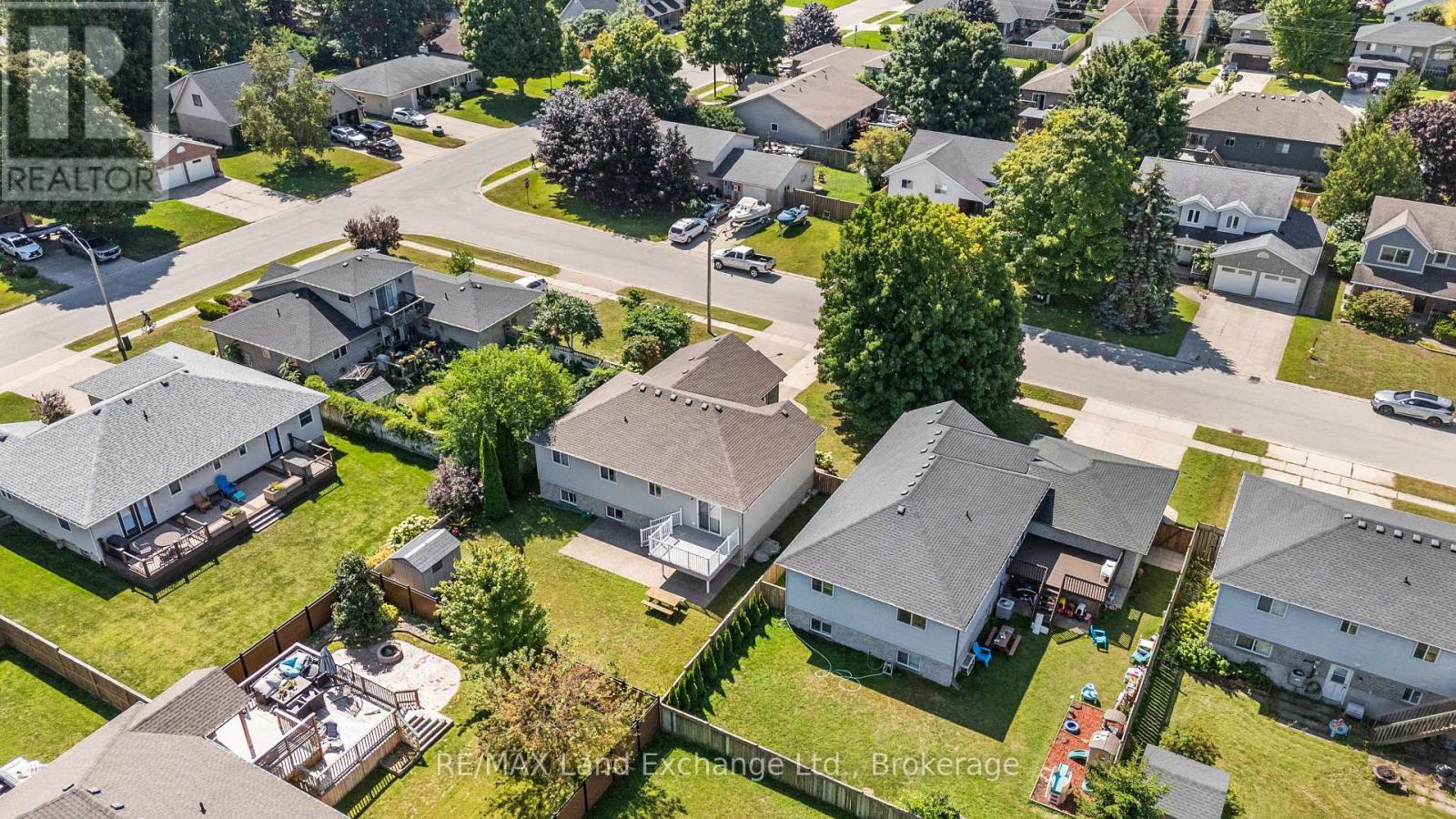 513 Peirson Avenue, Saugeen Shores, Ontario N0H 2C1 - Photo 5 - X13705896