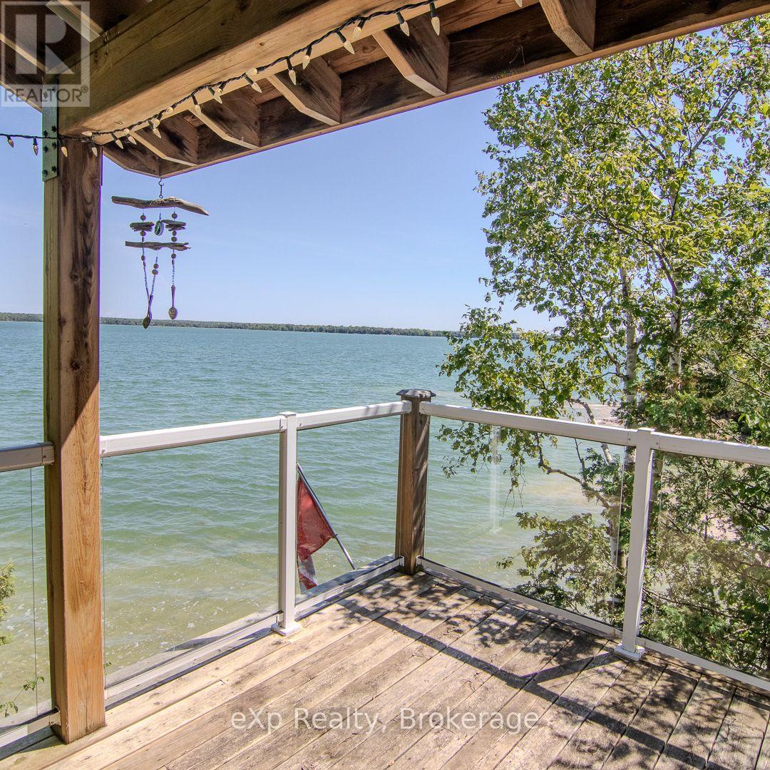 99 TEDDY BEAR LANE, South Bruce Peninsula, Ontario