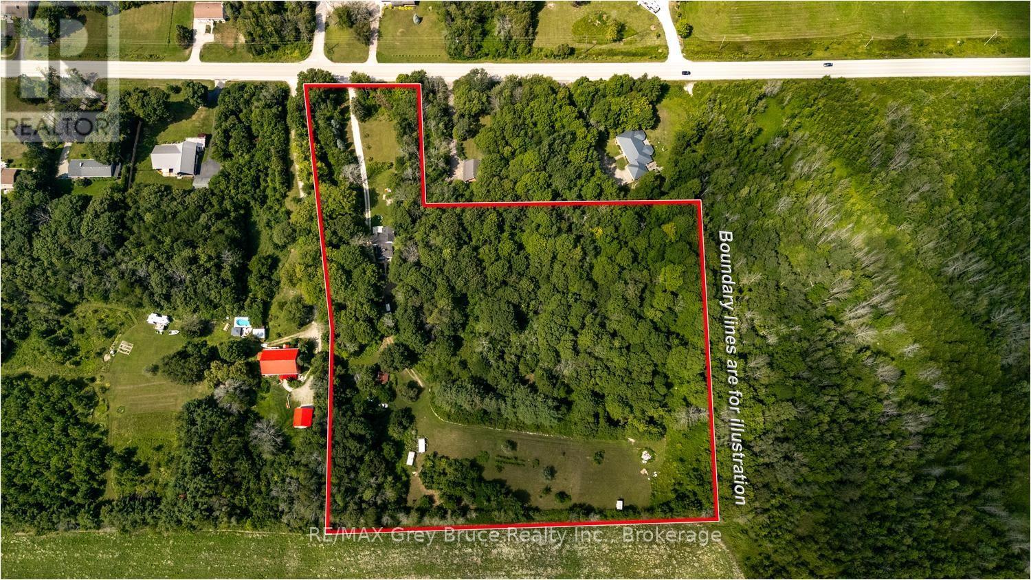 501306 Grey 1 Road, Georgian Bluffs, Ontario N0H 2T0 - Photo 2 - X13708548