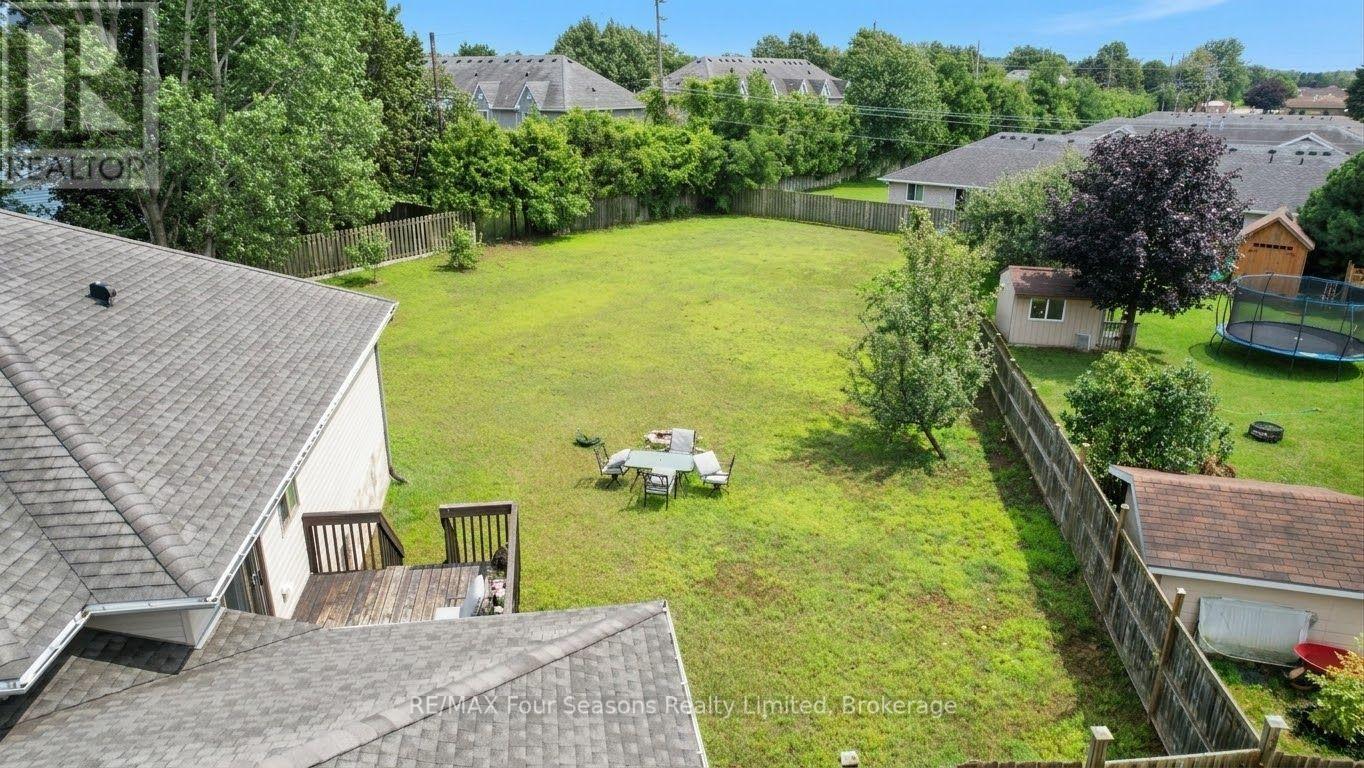 325 Gingrich Crescent, Saugeen Shores, Ontario N0H 2C1 - Photo 5 - X13709714