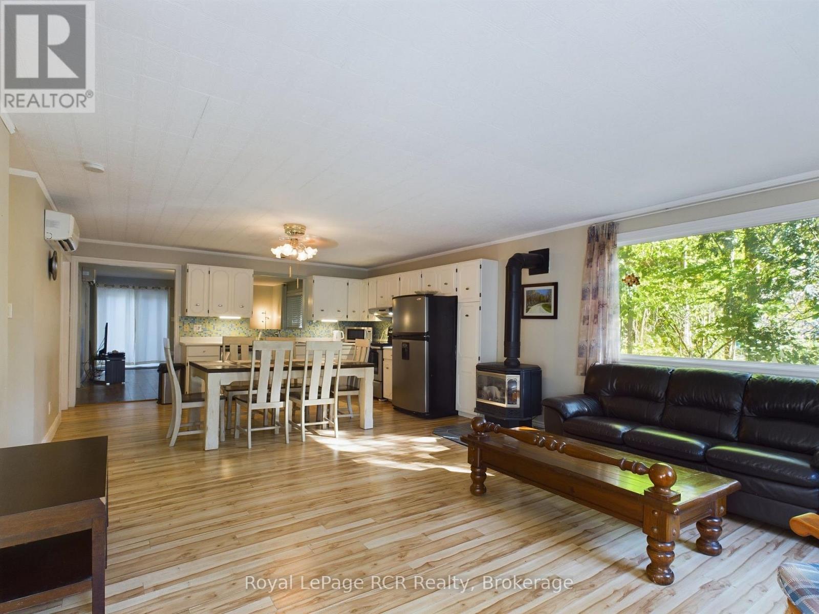 26 Robert Drive, Saugeen Shores, Ontario N0H 2C5 - Photo 6 - X13715706