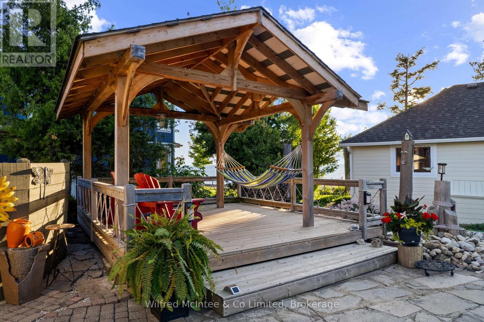43 Fenton Drive, Saugeen Shores, Ontario N0H 2C5 - Photo 2 - X13720020