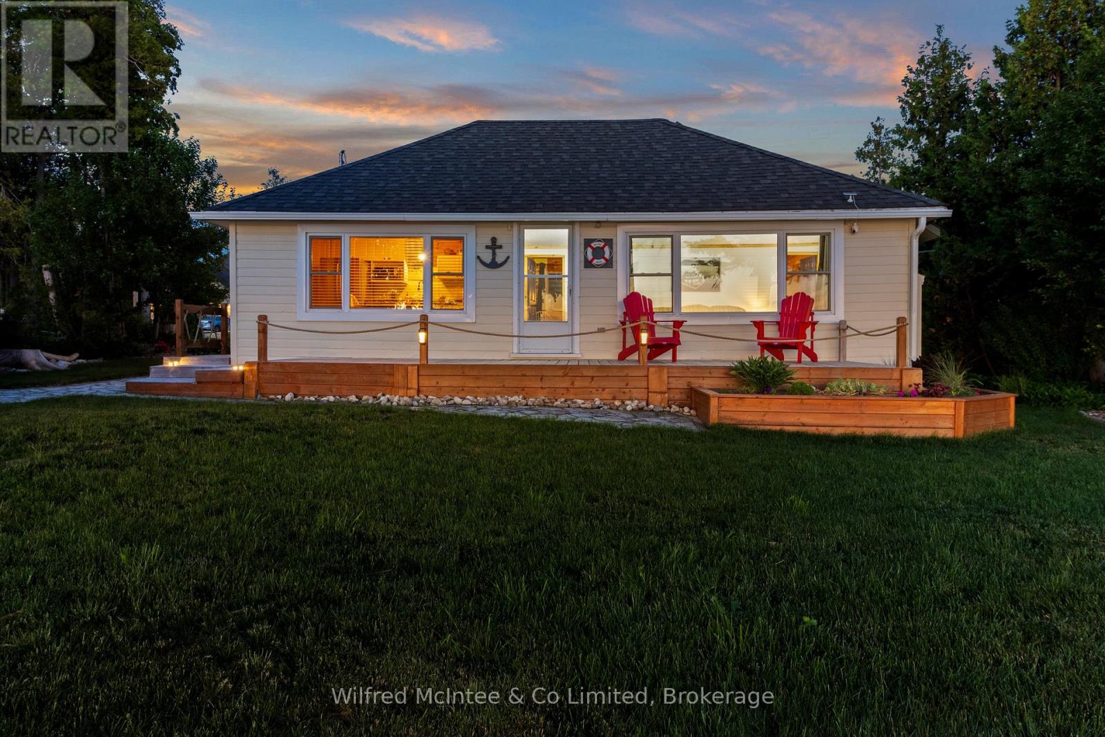 43 Fenton Drive, Saugeen Shores, Ontario N0H 2C5 - Photo 3 - X13720020
