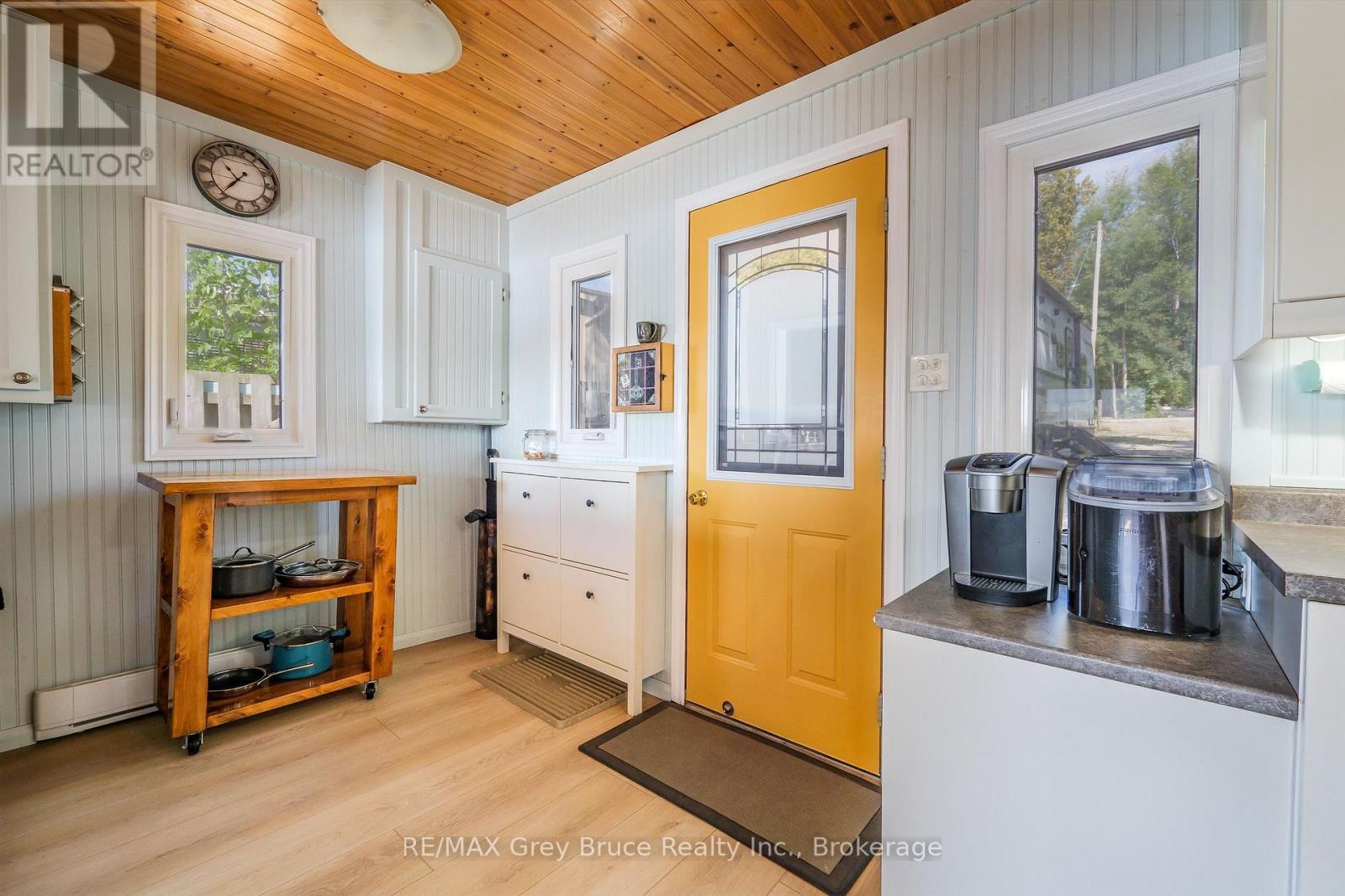 38 Maple Drive, South Bruce Peninsula, Ontario N0H 1A0 - Photo 6 - X13720234