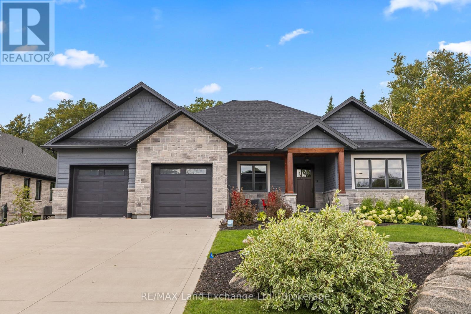 9 Lakeside Woods Crescent, Saugeen Shores, Ontario N0H 2C6 - Photo 2 - X13726852