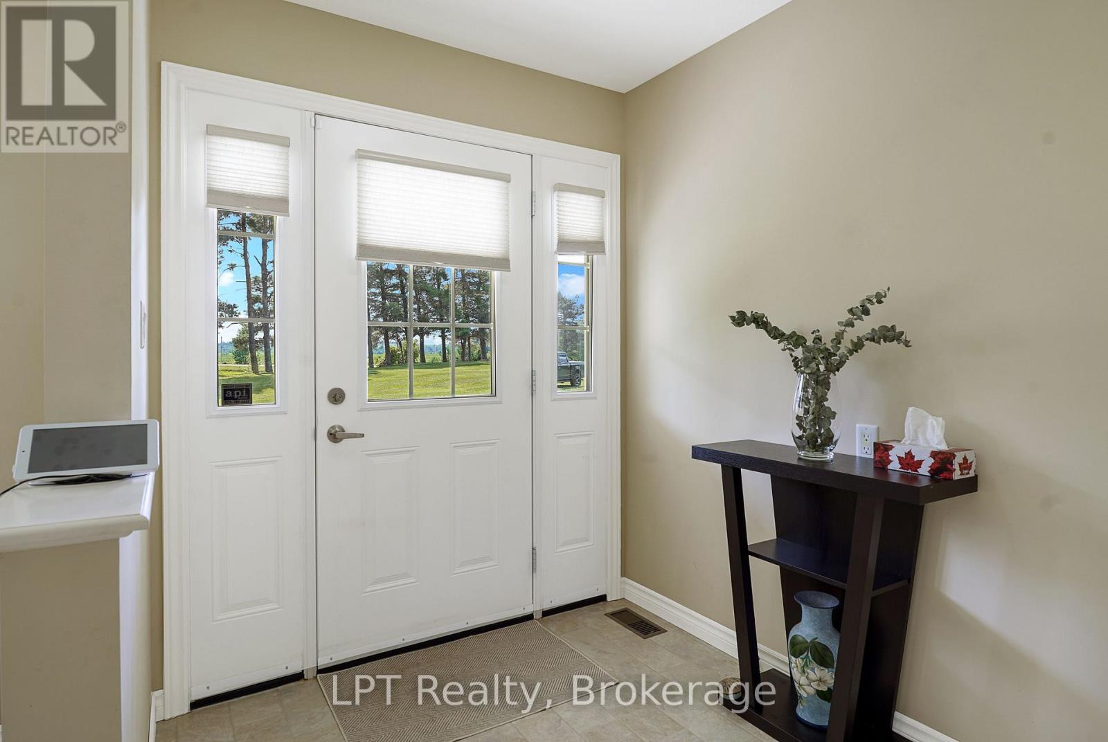5194 Bruce Road 3 Road, Saugeen Shores, Ontario N0H 2C6 - Photo 7 - X13731100