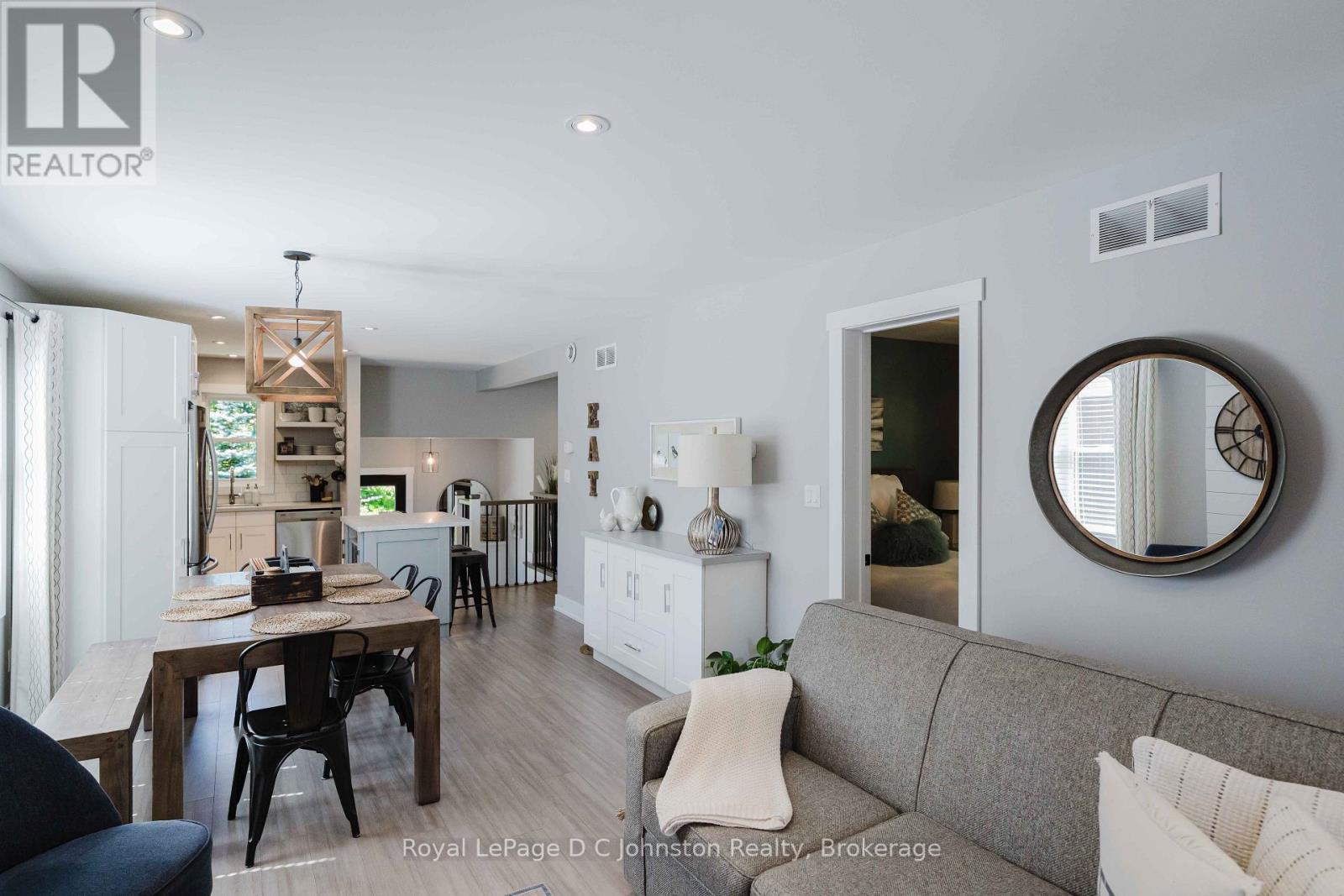 285 Huron Street S, Saugeen Shores, Ontario N0H 2L0 - Photo 8 - X13731250